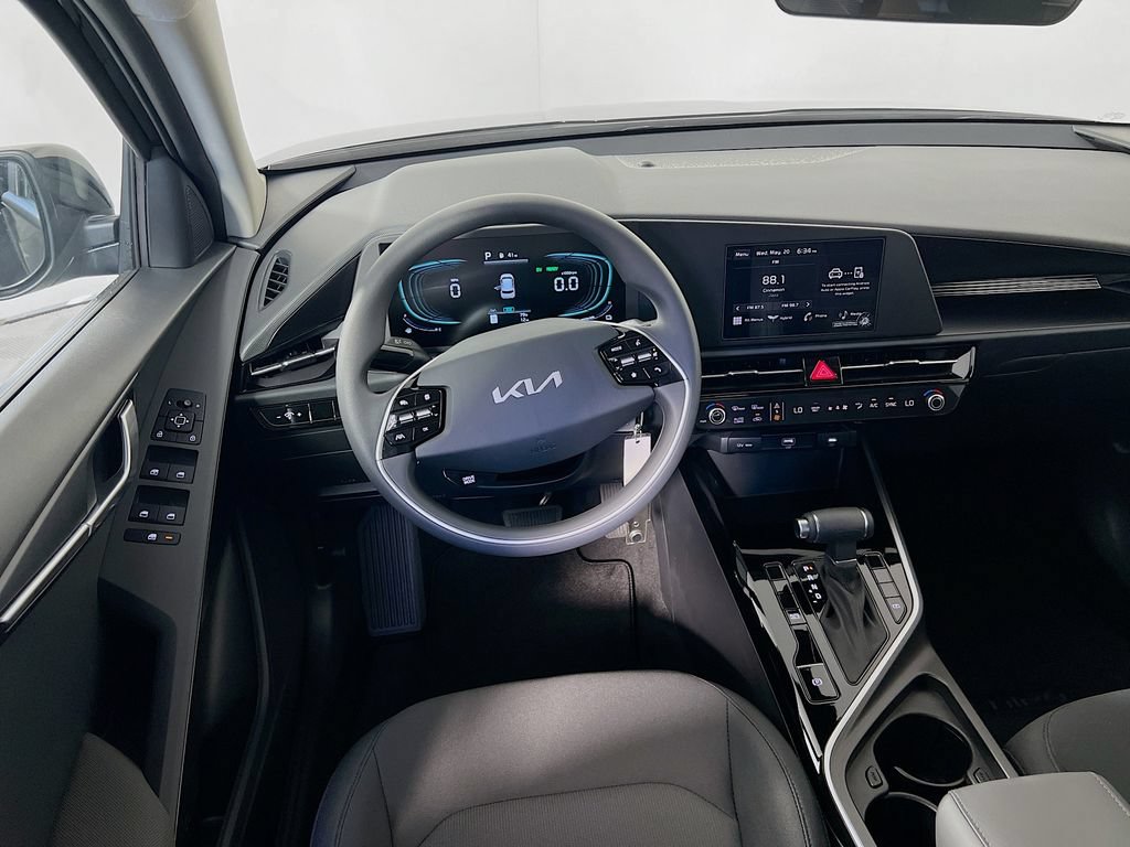 New 2026 Kia Niro LX FWD image 18
