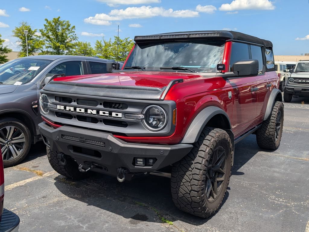 Used 2024 Ford Bronco Big Bend AWD/4WD image 3