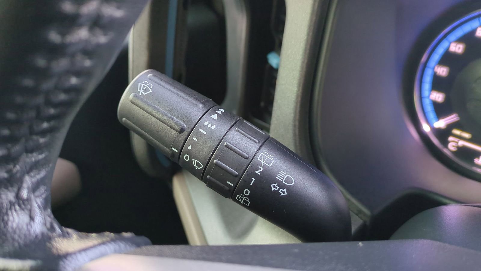 Certified 2024 Ford Bronco Wildtrak image 27