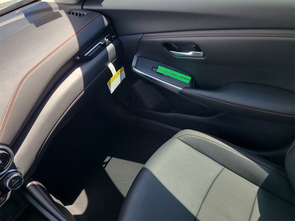 New 2025 Nissan Sentra SR w/ SR Premium Package image 10