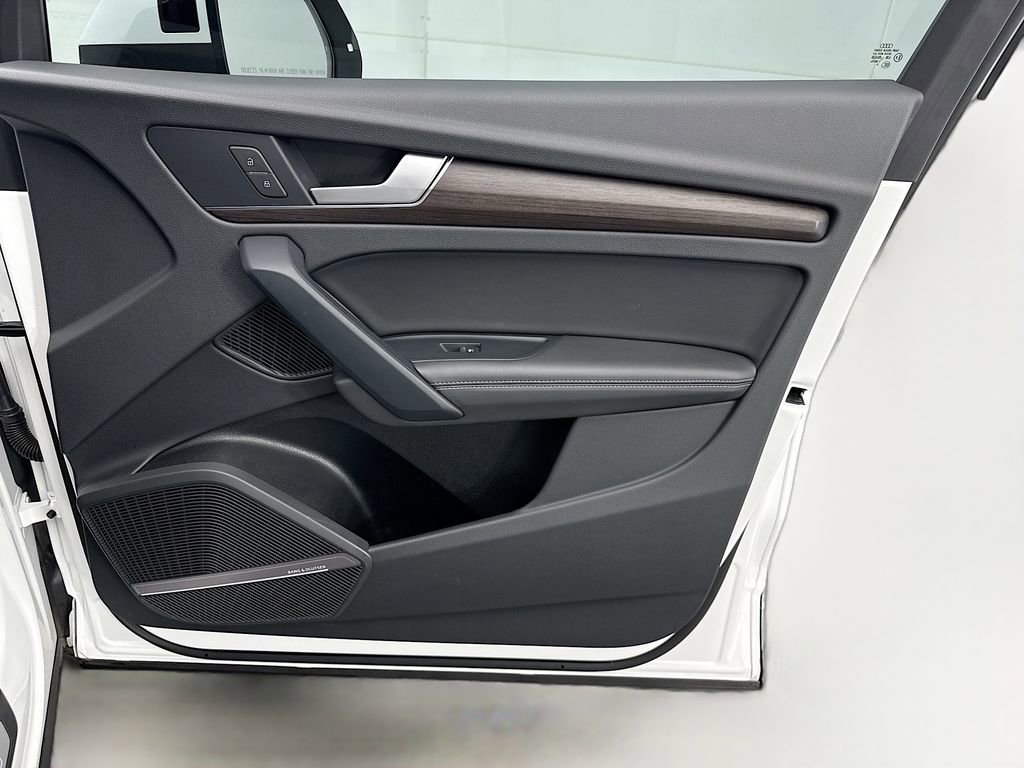 Certified 2023 Audi Q5 2.0T Premium Plus w/ Premium Plus Package image 24