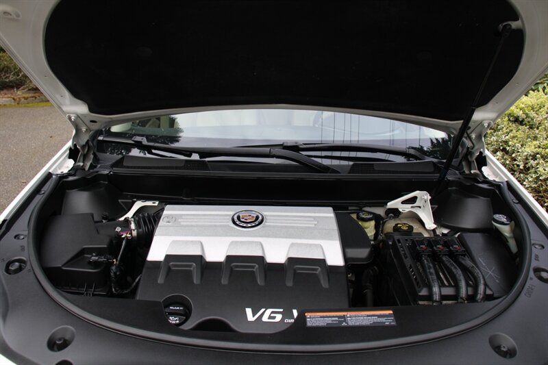 Used 2010 Cadillac SRX Performance AWD/4WD image 19