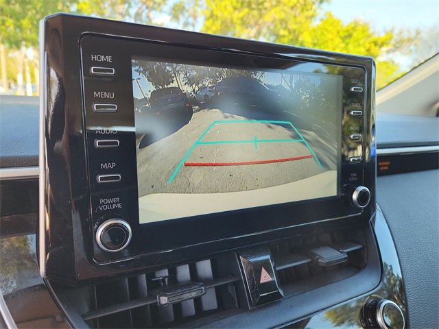 Used 2020 Toyota Corolla LE image 17