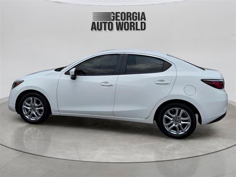 Used 2017 Toyota Yaris iA FWD image 8
