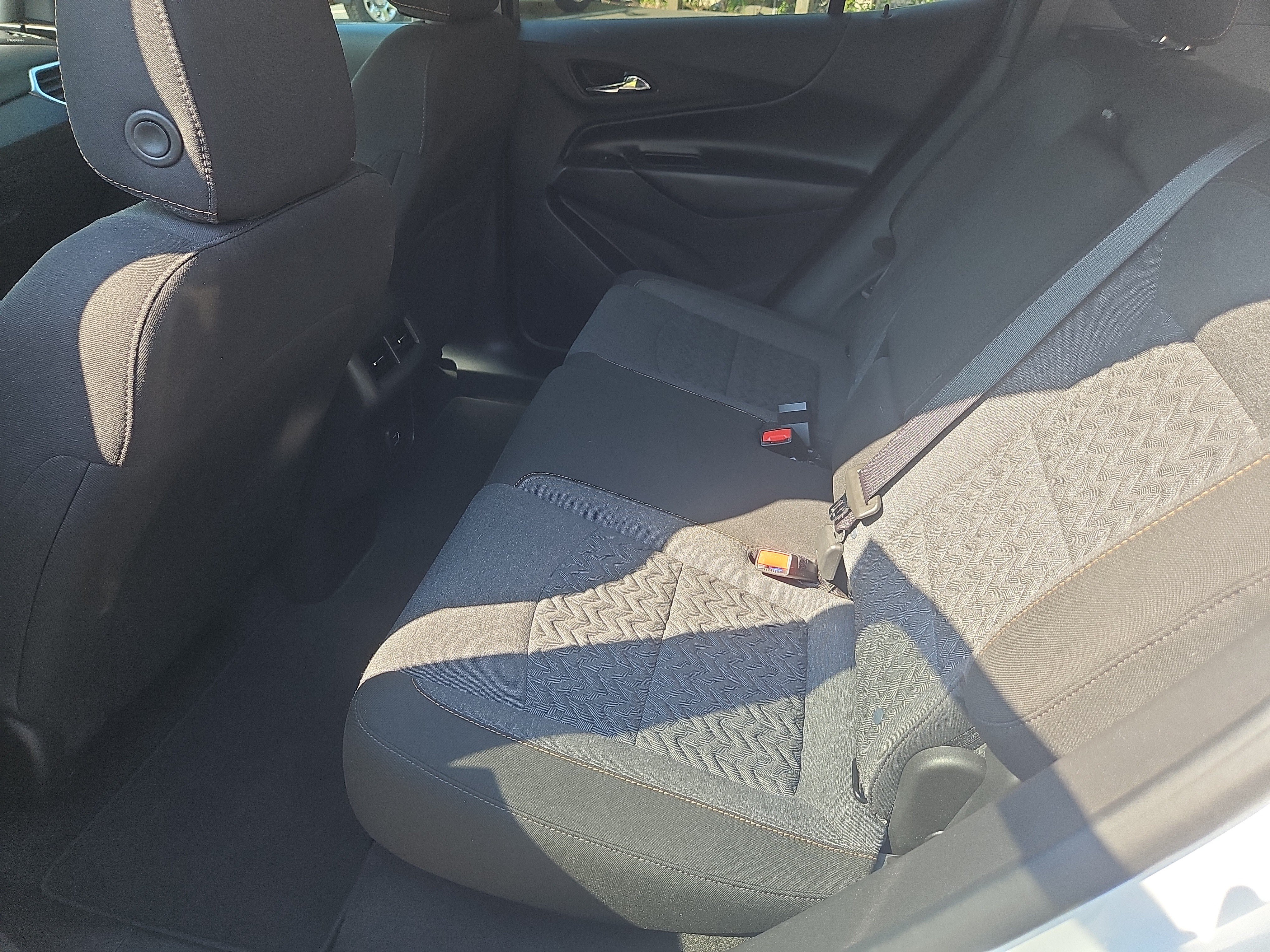 Used 2022 Chevrolet Equinox LT AWD/4WD image 29