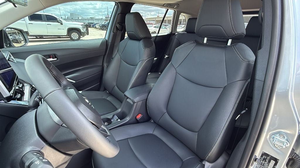 New 2026 Toyota Corolla Cross XLE w/ Convenience Package FWD image 15