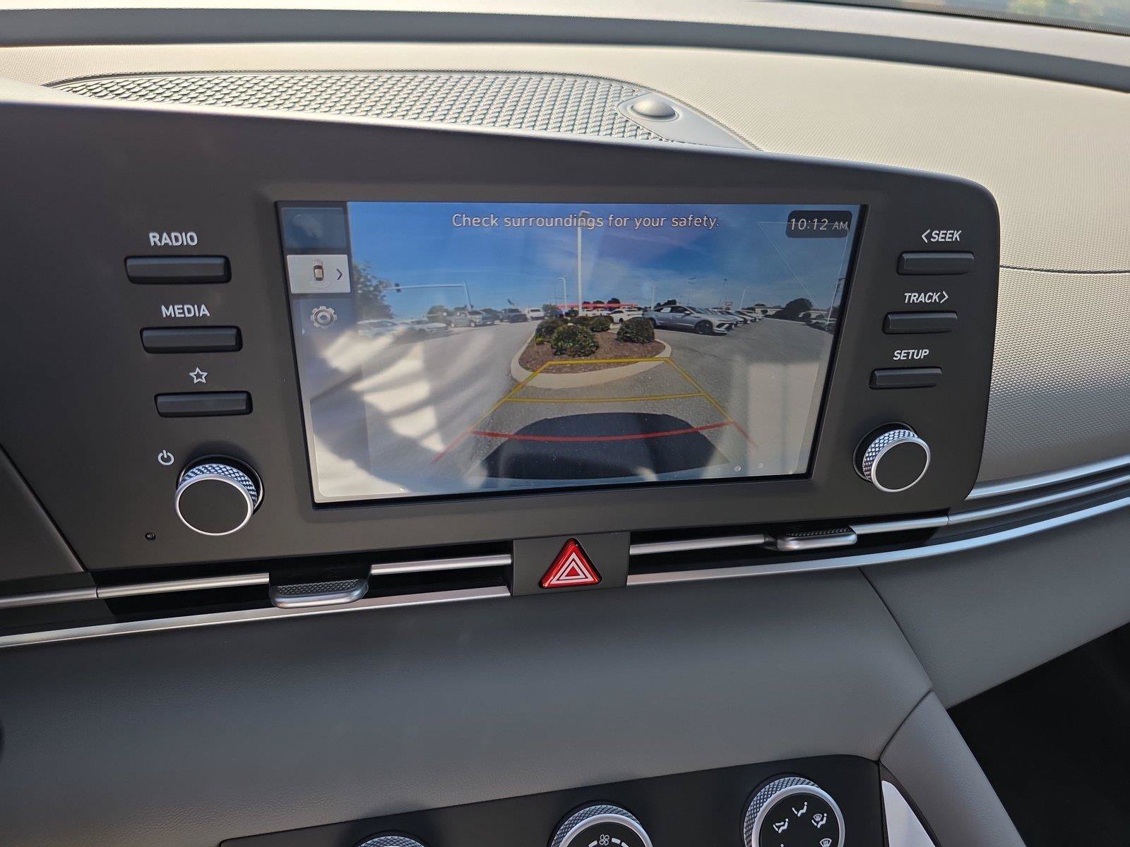 New 2026 Hyundai Elantra SE FWD image 22