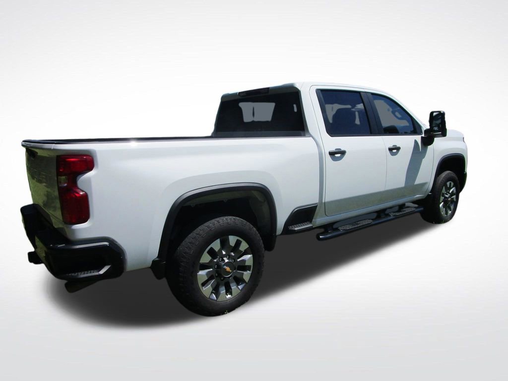Used 2024 Chevrolet Silverado 2500 Custom w/ Custom Value Package AWD/4WD image 9