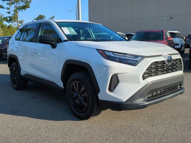 Used 2023 Toyota RAV4 LE FWD image 3
