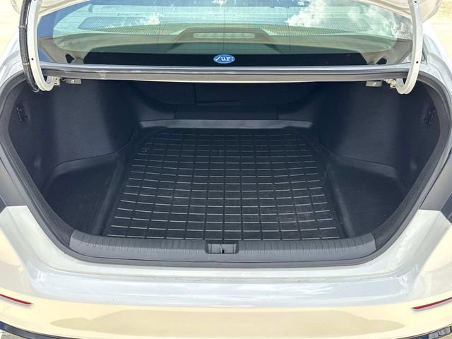 Used 2024 Honda Accord Sport image 11