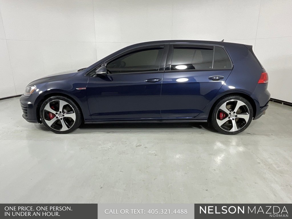 Used 2017 Volkswagen GTI SE image 5
