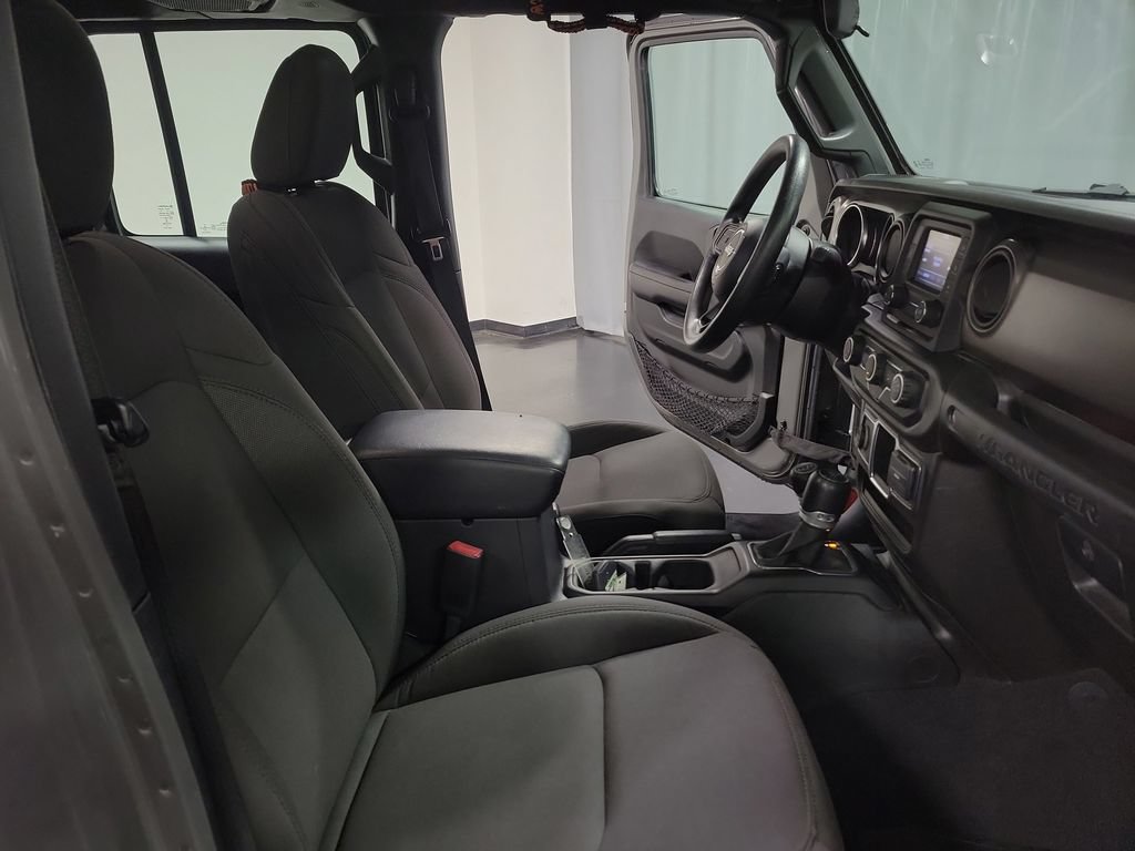 Used 2020 Jeep Wrangler Unlimited Sport AWD/4WD image 33