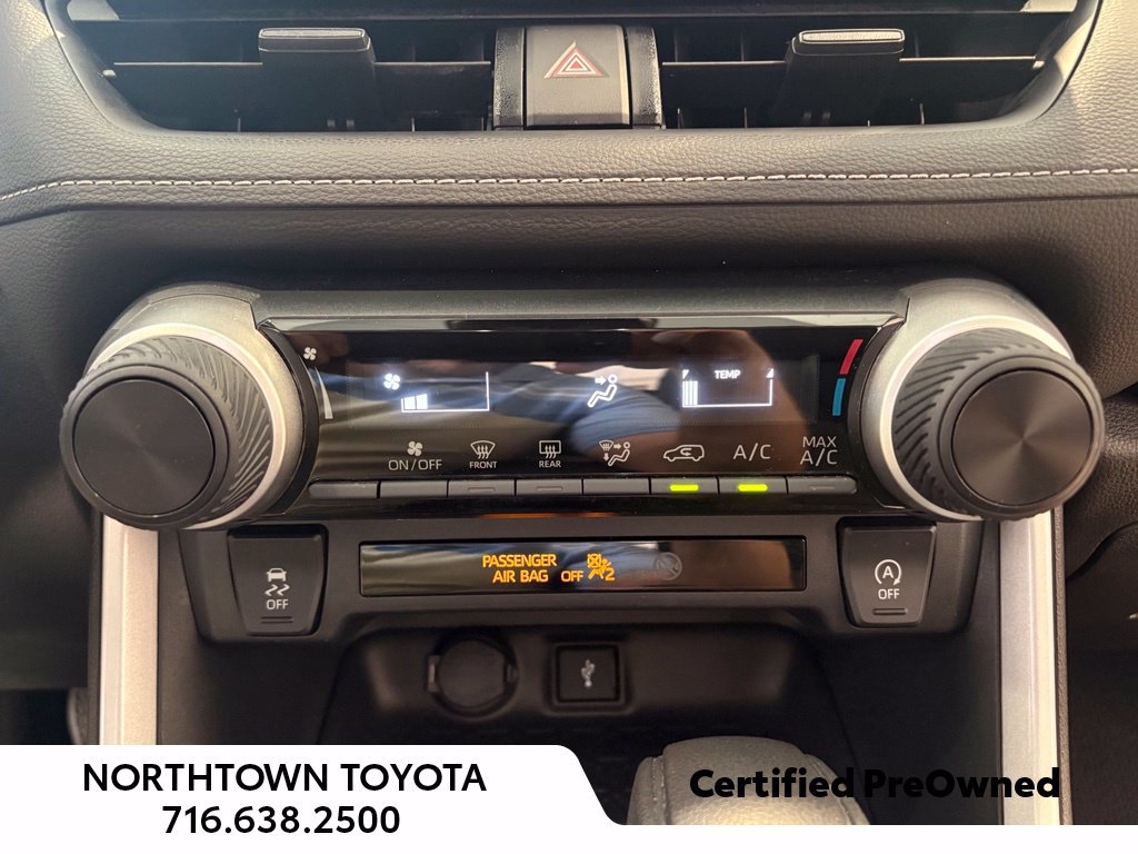 Used 2022 Toyota RAV4 LE w/ Carpet Mat Package (TMS) AWD/4WD image 11