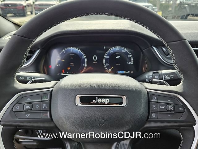 New 2025 Jeep Grand Cherokee L Altitude RWD image 22