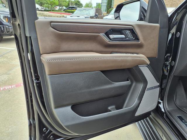 New 2026 GMC Yukon Denali Ultimate AWD/4WD image 21