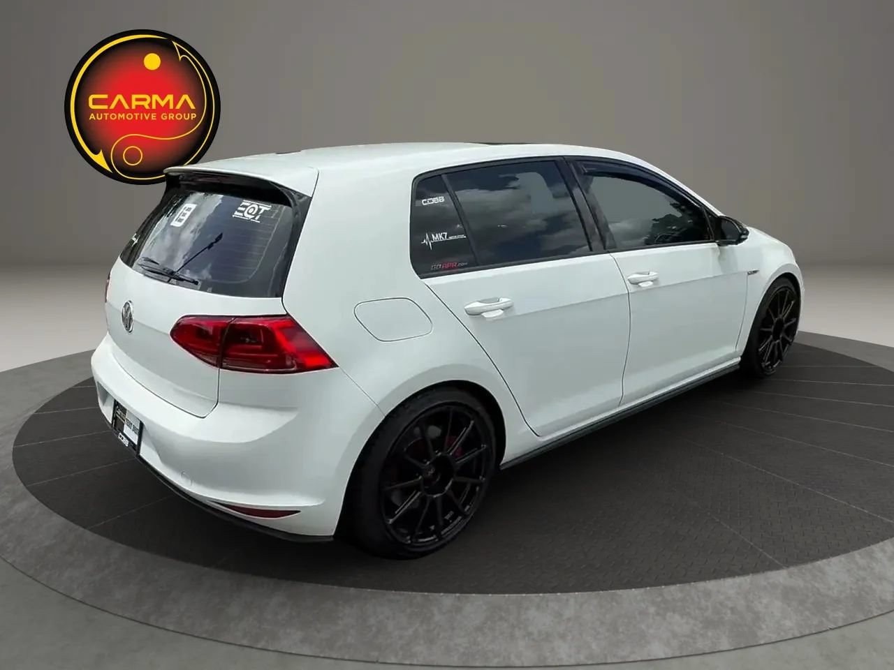 Used 2017 Volkswagen GTI SE FWD image 68