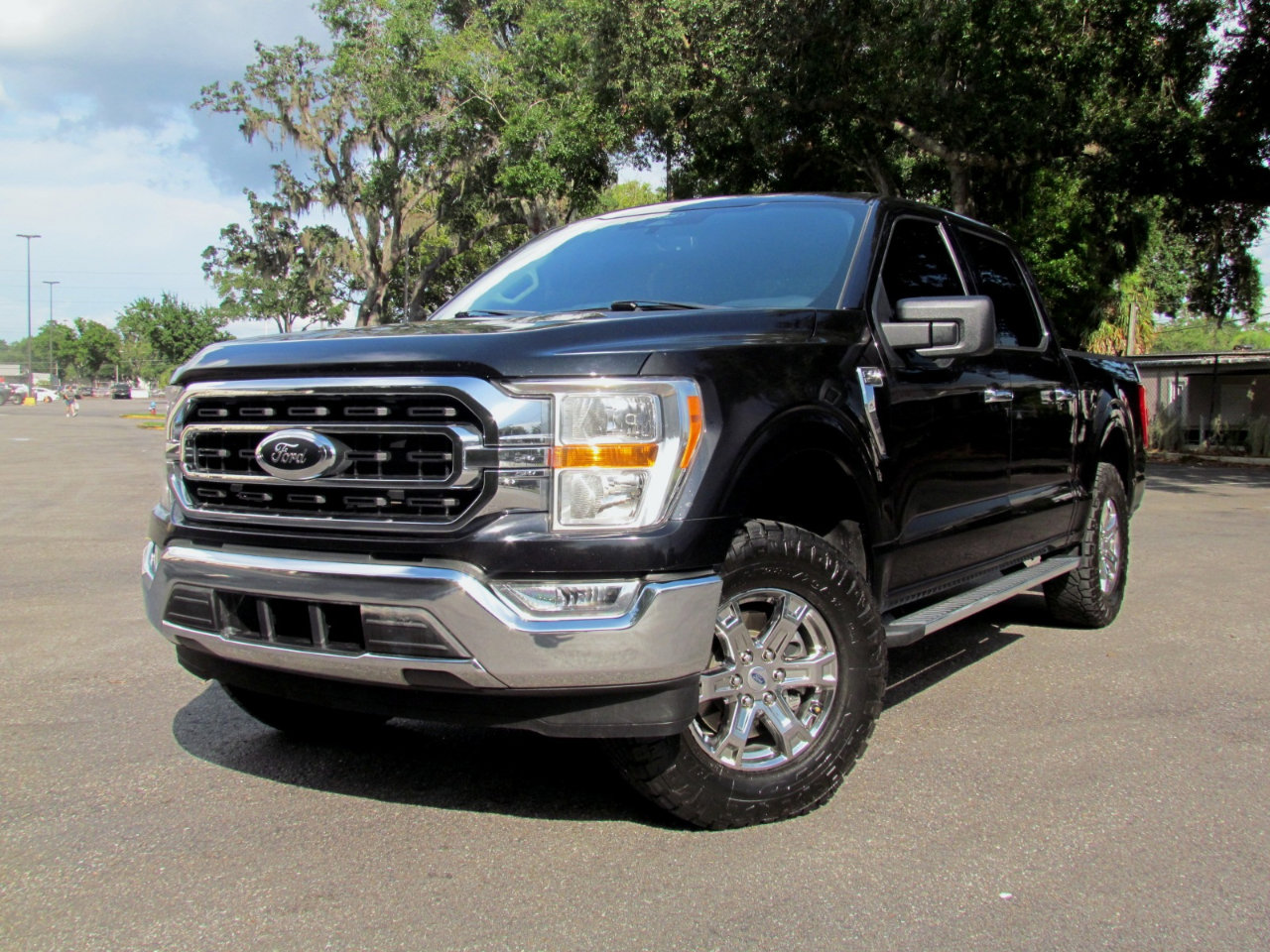Used 2022 Ford F150 XLT w/ Equipment Group 301A Mid image 1