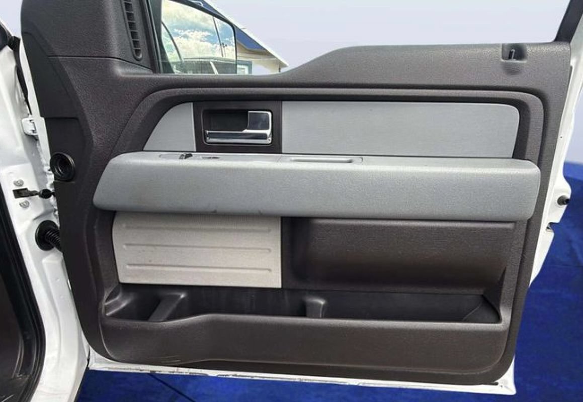 Used 2014 Ford F150 XL w/ Equipment Group 101A Mid AWD/4WD image 17