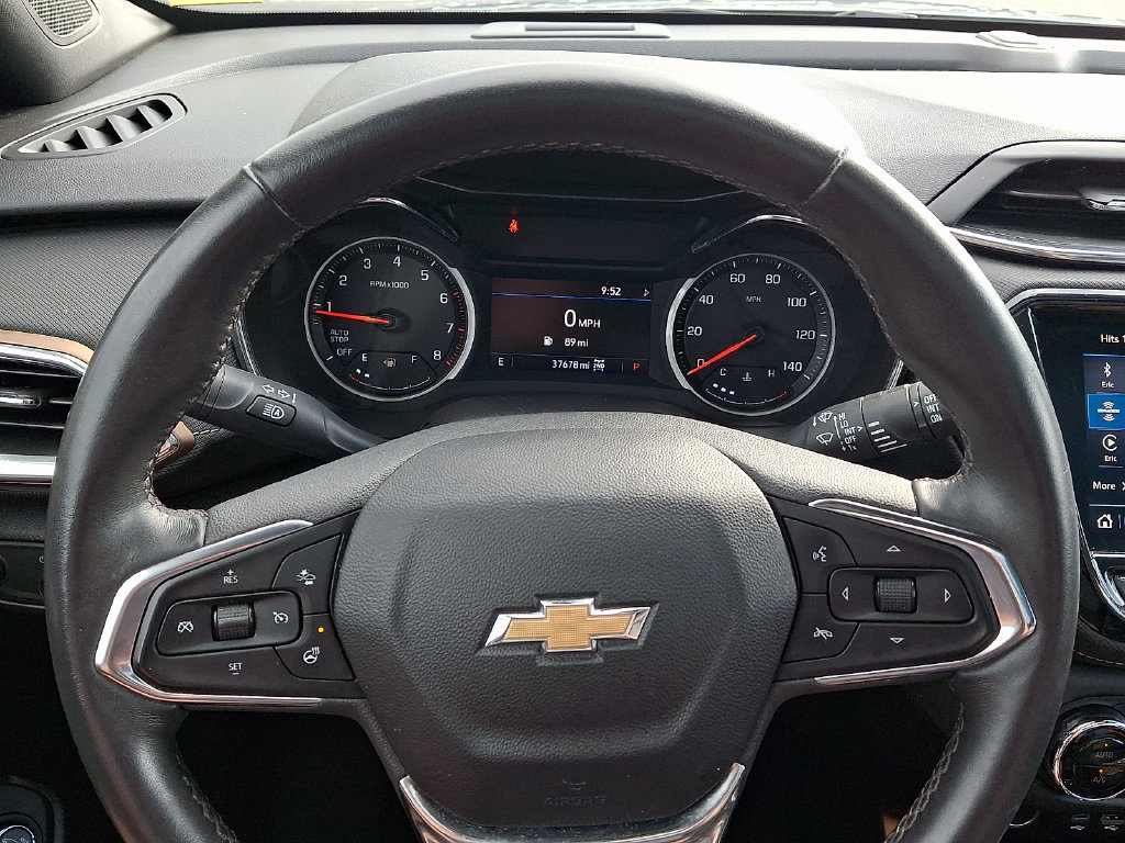 Used 2023 Chevrolet TrailBlazer ACTIV w/ Sun and Liftgate Package AWD/4WD image 19