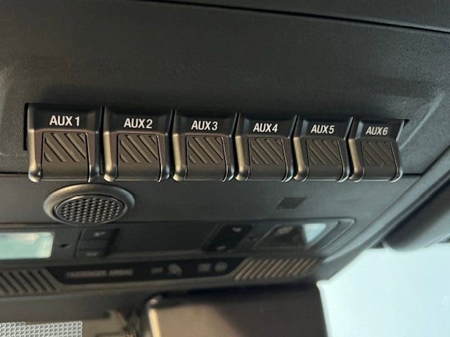 Used 2024 Ford Bronco Badlands image 46