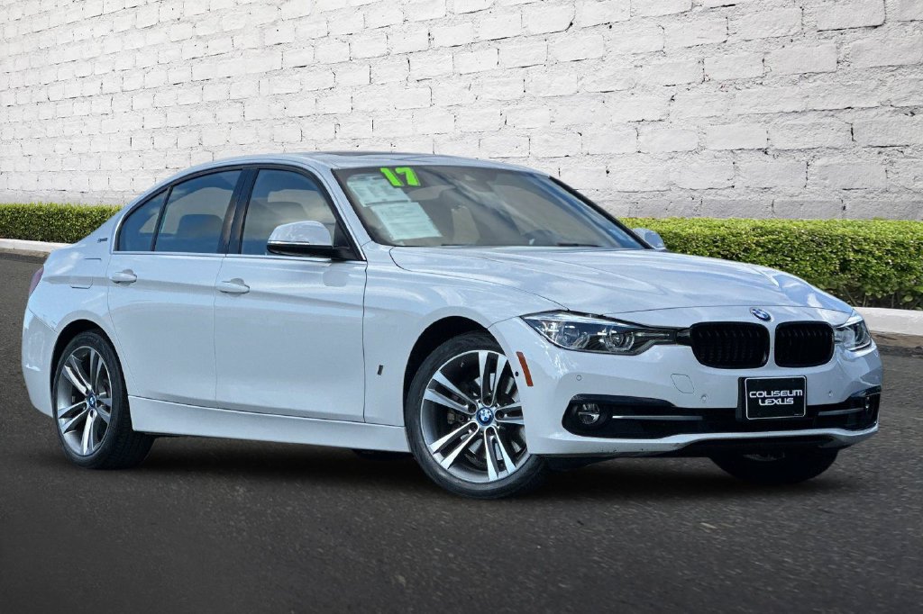 Used 2017 BMW 330e RWD image 2