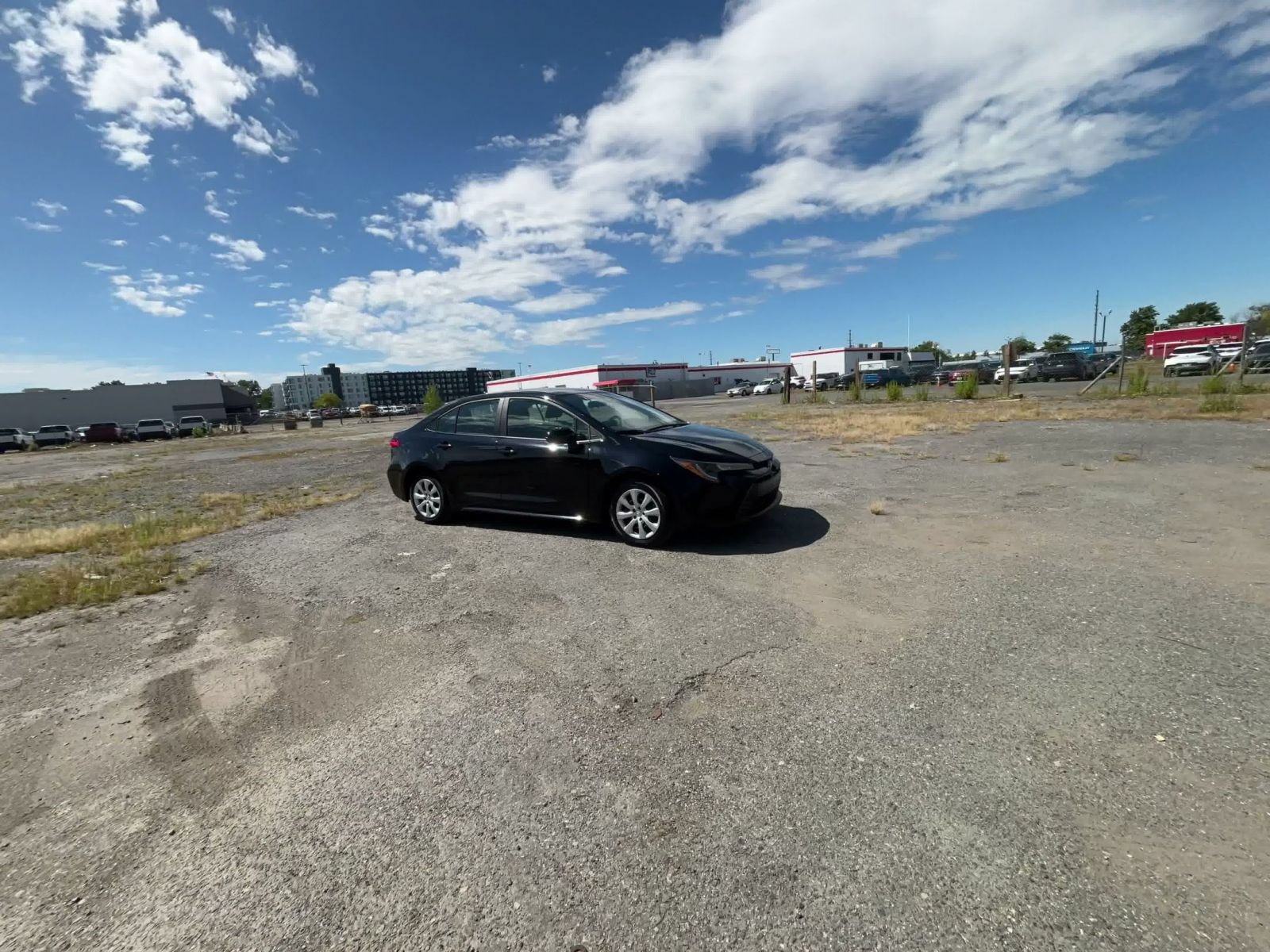 Used 2025 Toyota Corolla LE FWD image 14