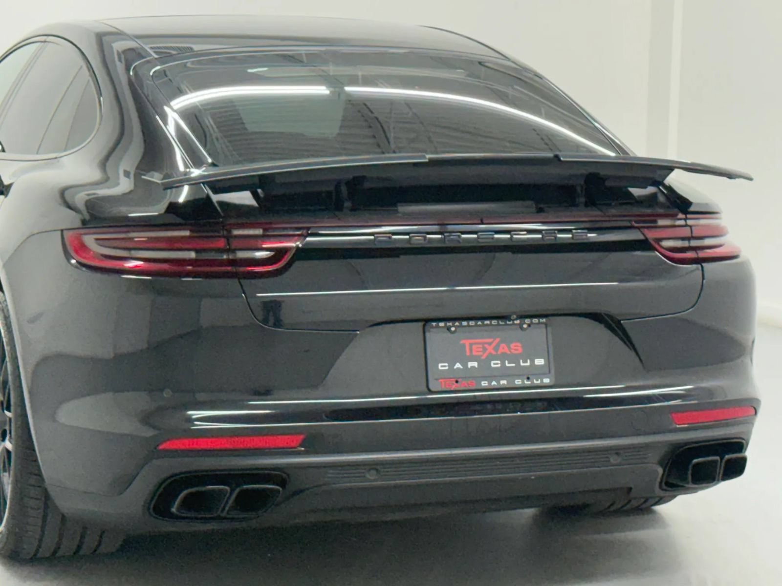 Used 2017 Porsche Panamera Turbo w/ Sport Chrono Package AWD/4WD image 38