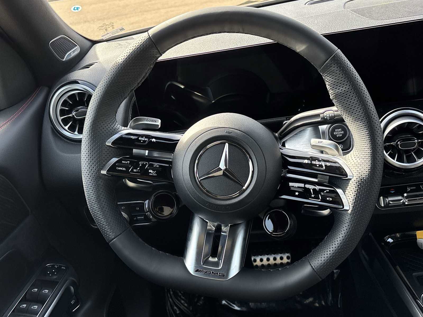 New 2026 Mercedes-Benz GLB 35 AMG 4MATIC image 21