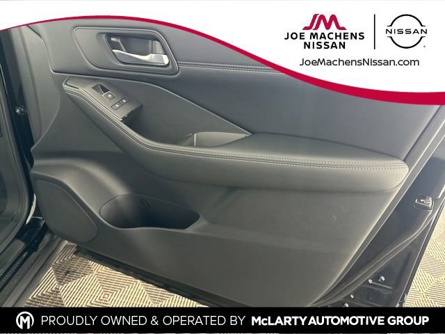 Used 2023 Nissan Rogue SL w/ SL Premium Package image 24