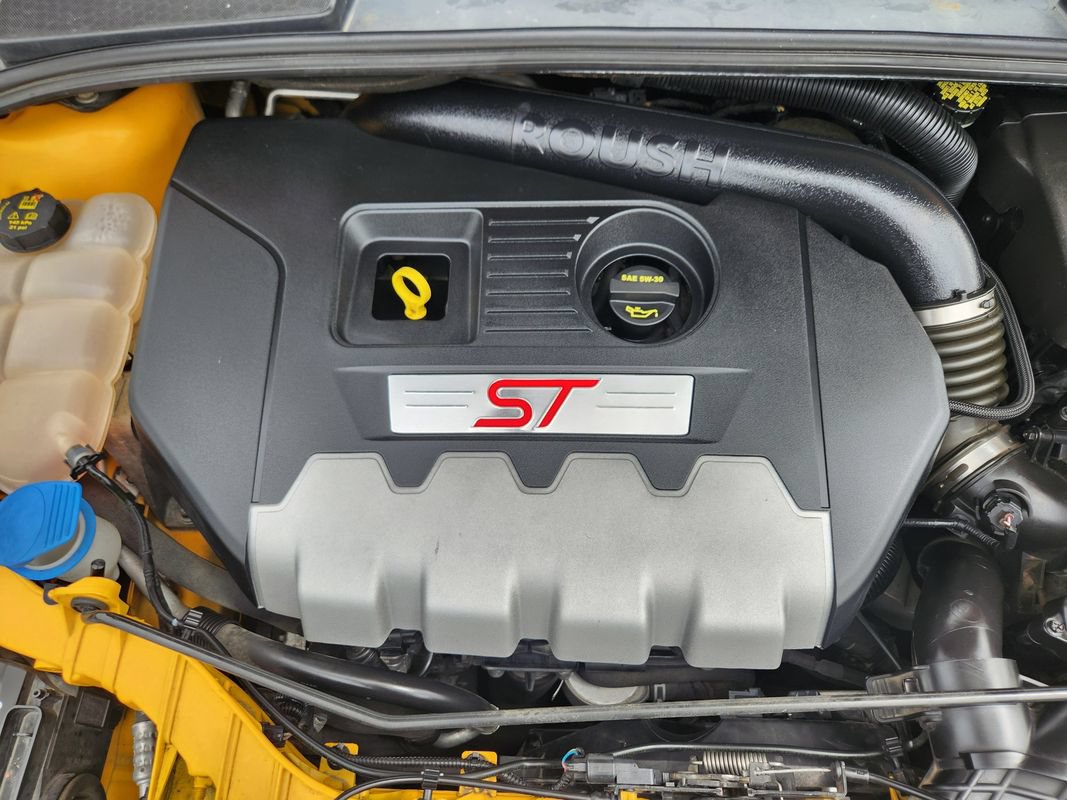 Used 2015 Ford Focus ST w/ Equipment Group 401A FWD image 34