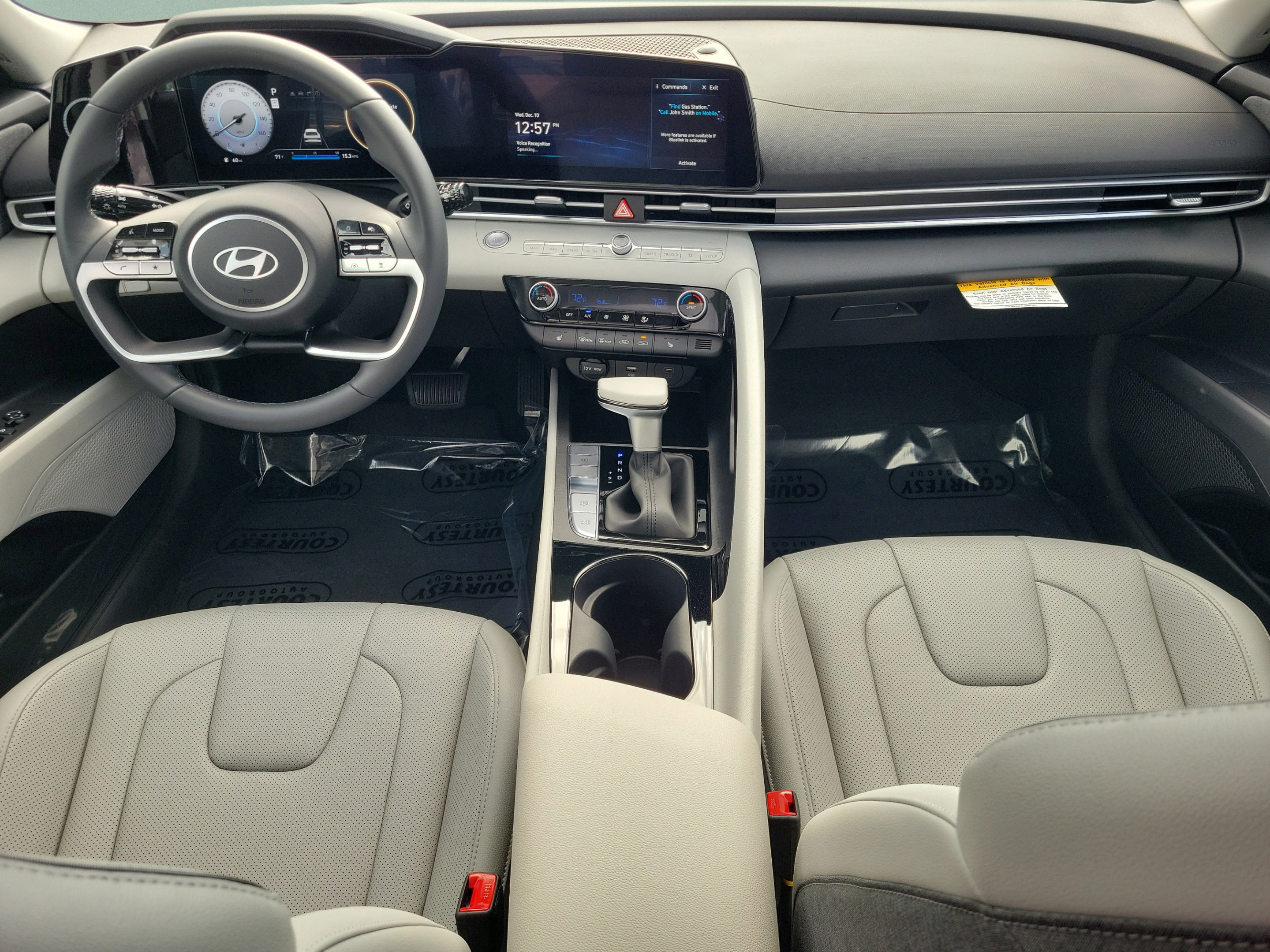 New 2026 Hyundai Elantra Limited FWD image 14