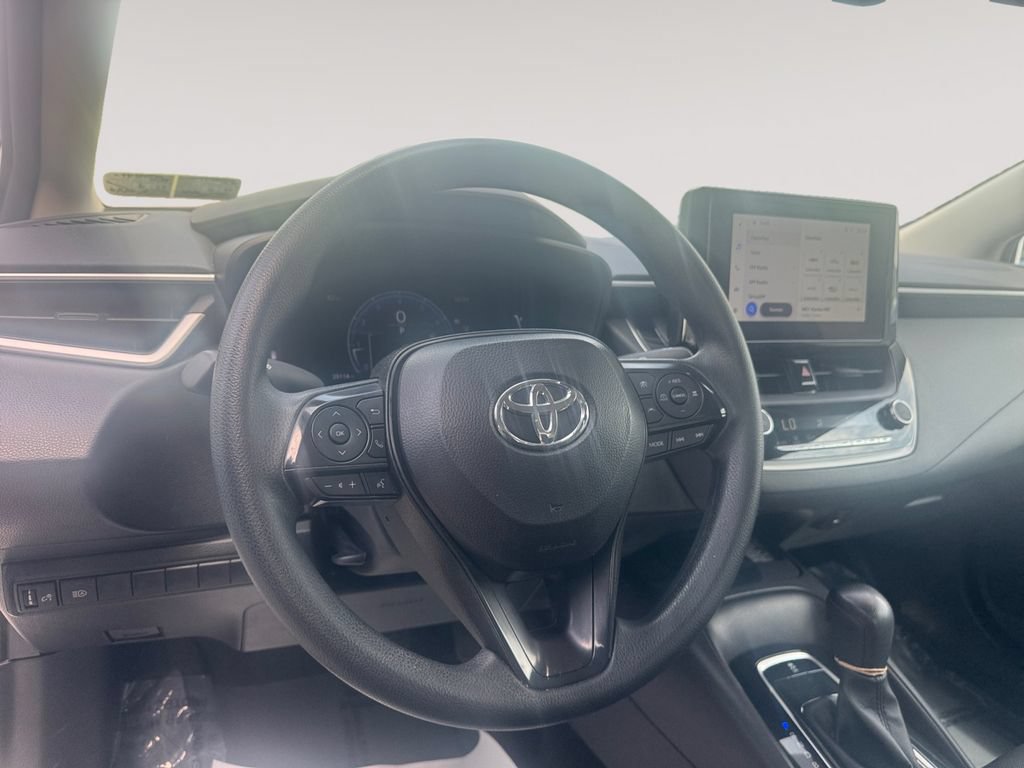 Used 2026 Toyota Corolla LE w/ LE Premium Package FWD image 12