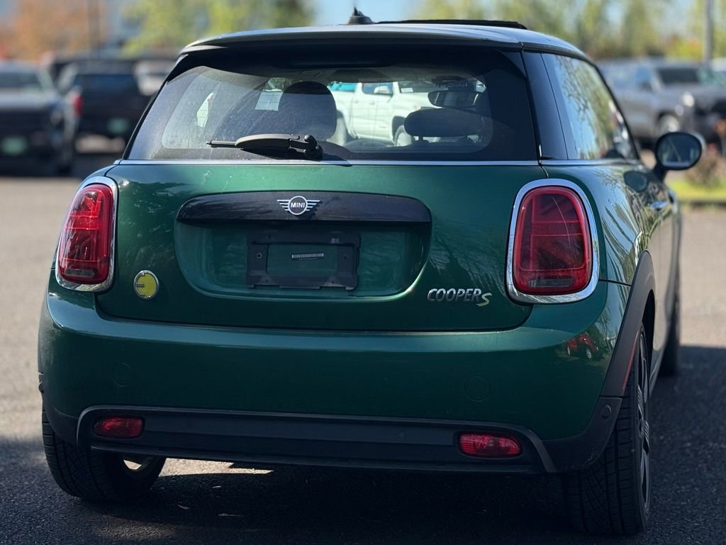 Used 2022 MINI Cooper SE image 5