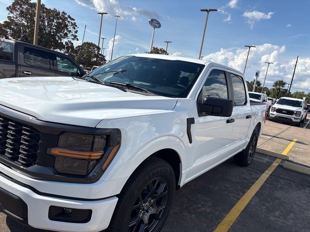 Used 2026 Ford F150 STX w/ Equipment Group 200A RWD image 9