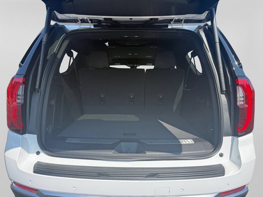 New 2026 GMC Yukon XL Denali AWD/4WD image 17