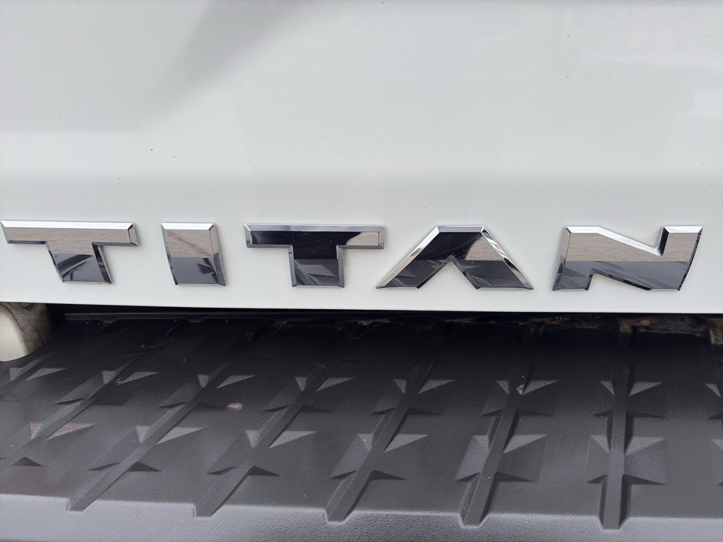 Used 2024 Nissan Titan SV w/ Accessory Utility Package image 23