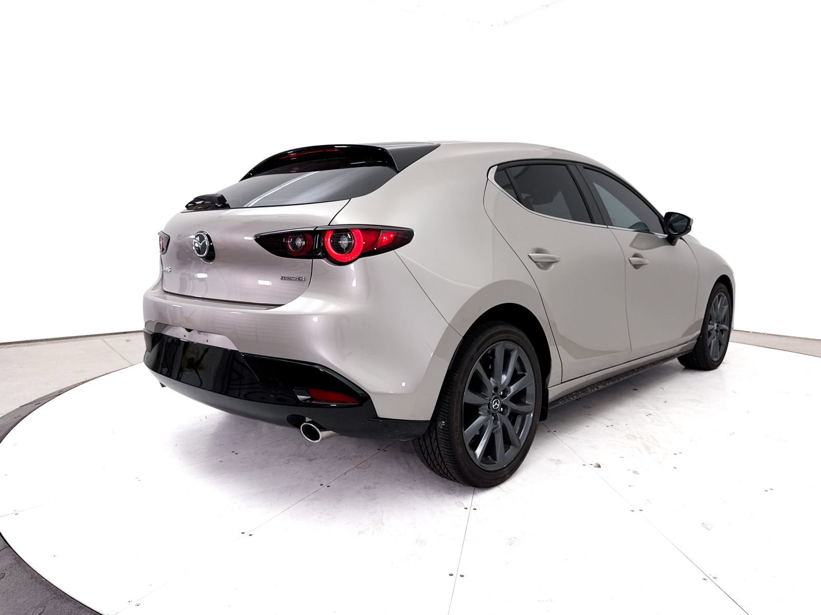 Certified 2024 MAZDA MAZDA3 s FWD image 18