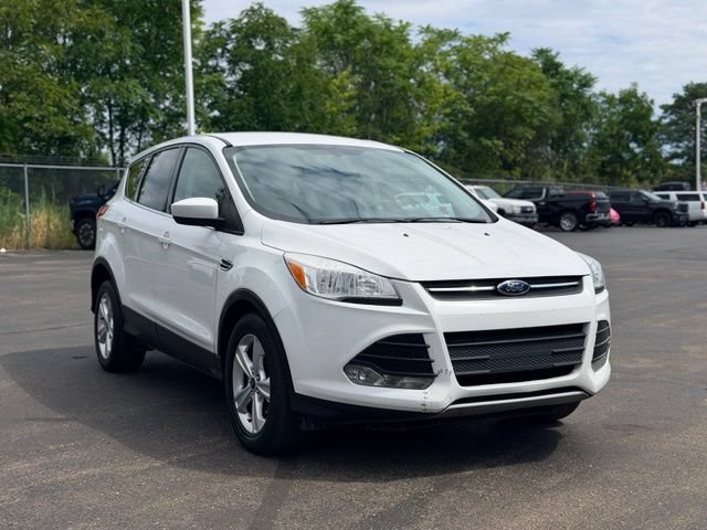 Used 2016 Ford Escape SE FWD image 3