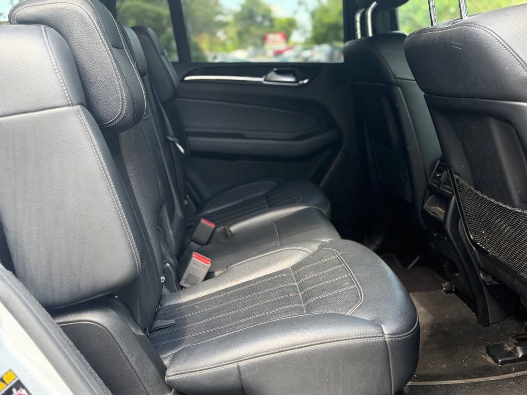 Used 2018 Mercedes-Benz GLS 450 4MATIC image 19