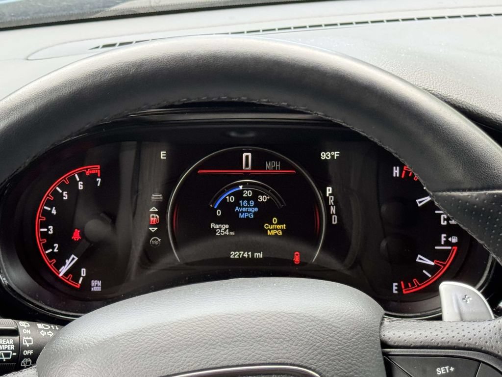Used 2025 Dodge Durango GT AWD/4WD image 27