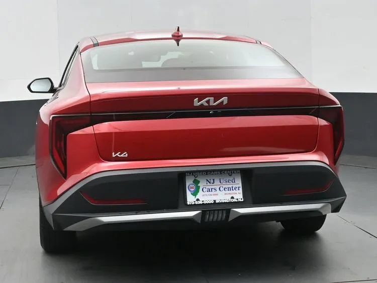 Used 2025 Kia K4 FWD image 8