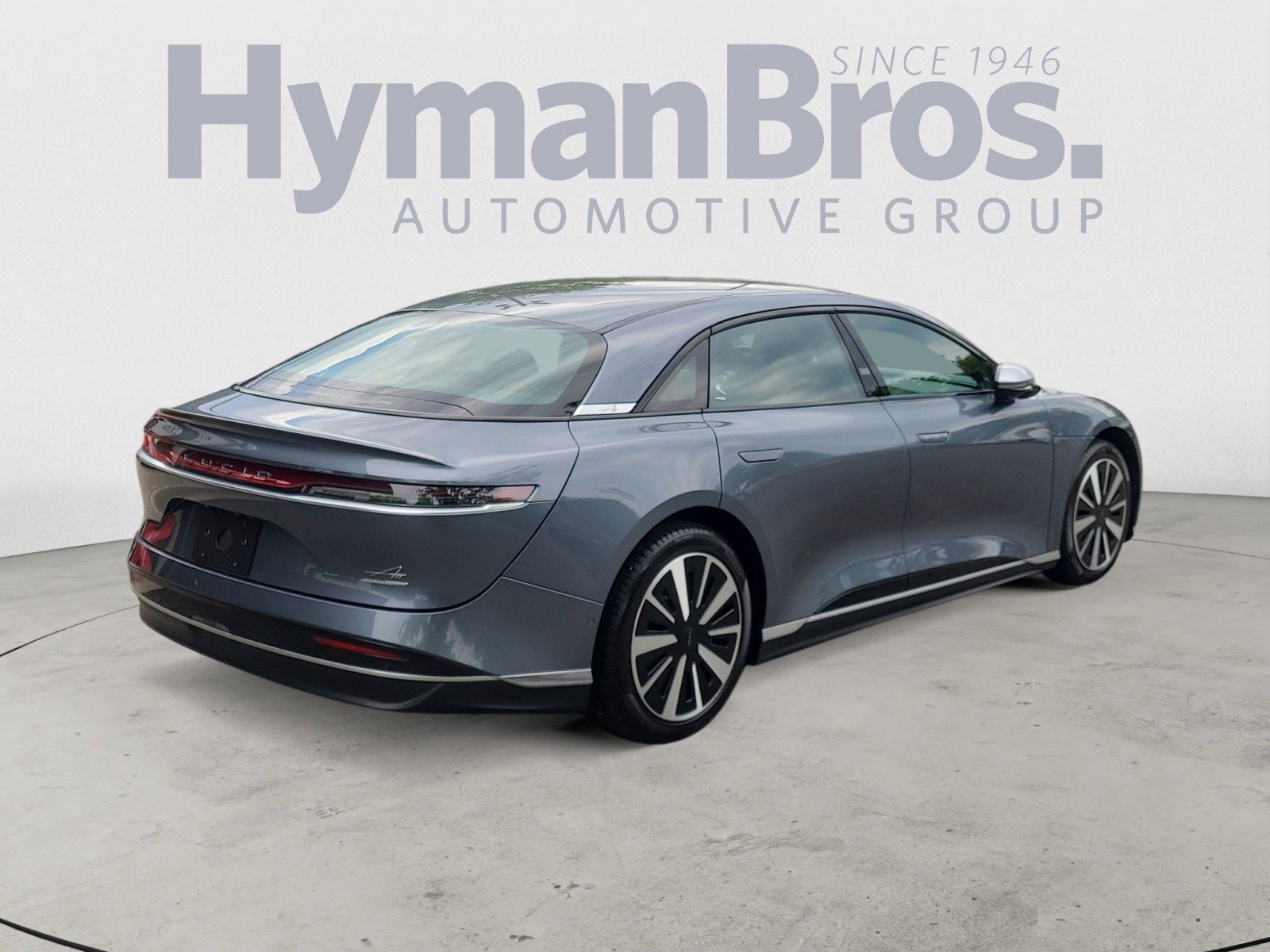 Used 2025 Lucid Air Grand Touring image 3