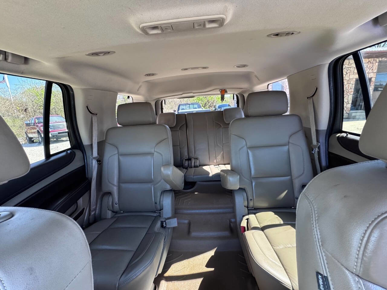 Used 2016 Chevrolet Tahoe LT w/ Luxury Package AWD/4WD image 33