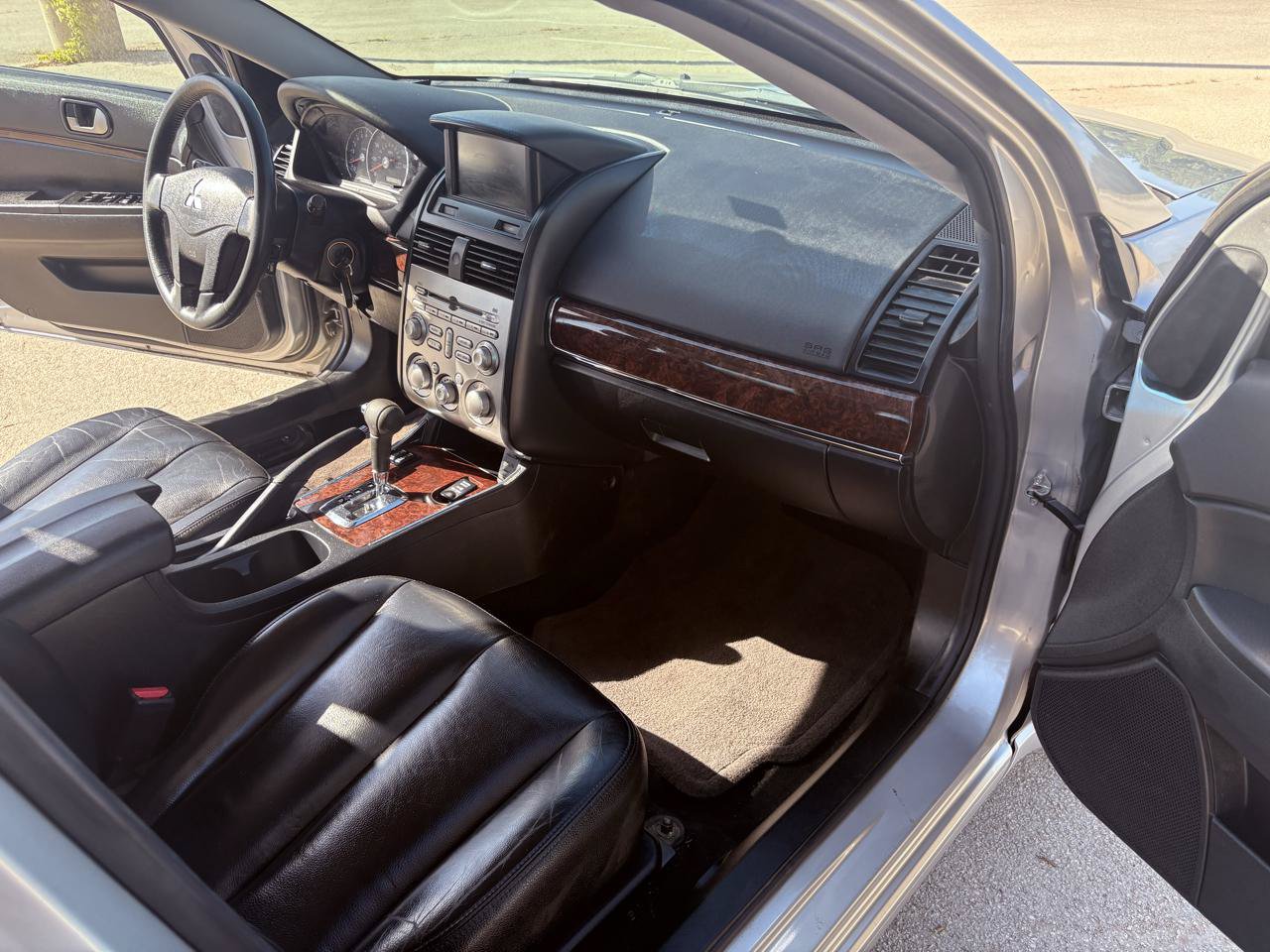 Used 2012 Mitsubishi Galant ES FWD image 28