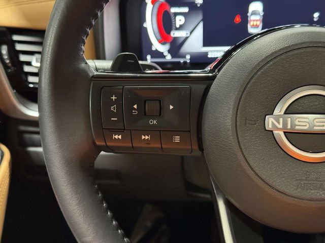 Used 2023 Nissan Rogue Platinum w/ Platinum Premium Package AWD/4WD image 16