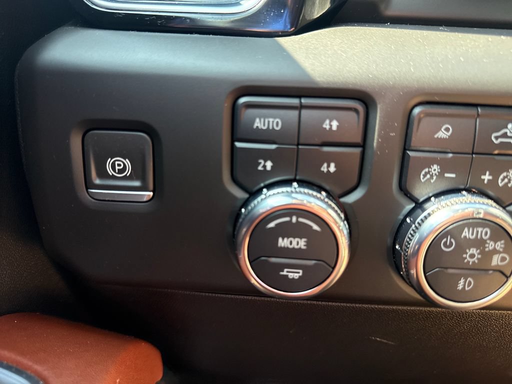 Certified 2023 GMC Sierra 1500 Denali Ultimate AWD/4WD image 22