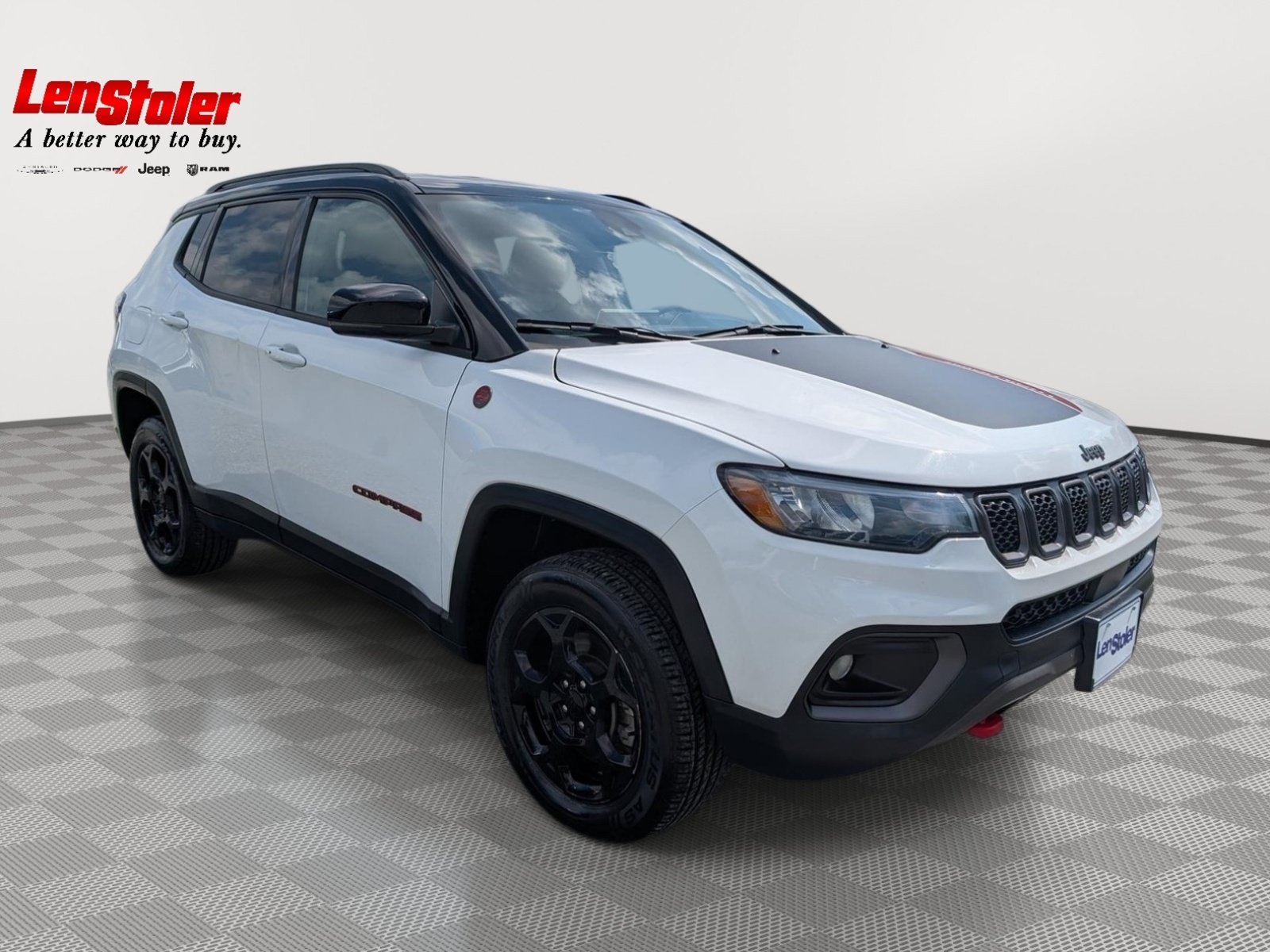 Used 2023 Jeep Compass Trailhawk AWD/4WD image 7