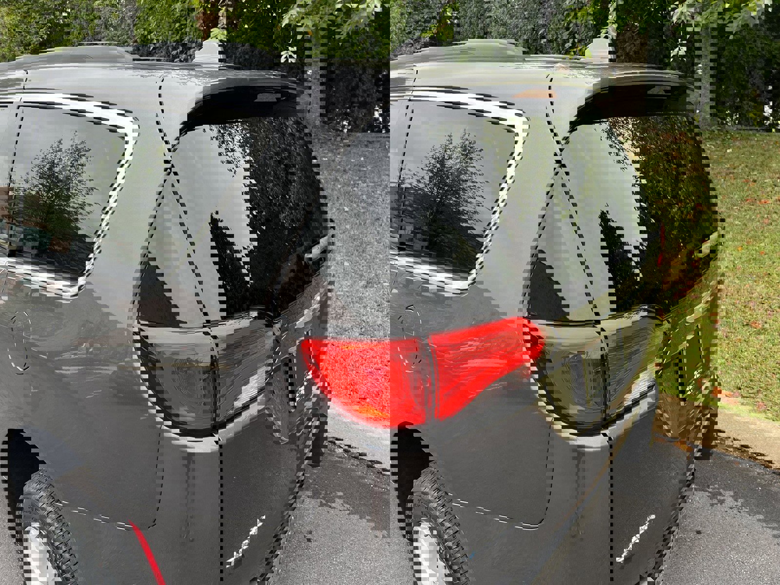 Used 2017 Chrysler Pacifica Touring-L w/ Tire & Wheel Group image 75