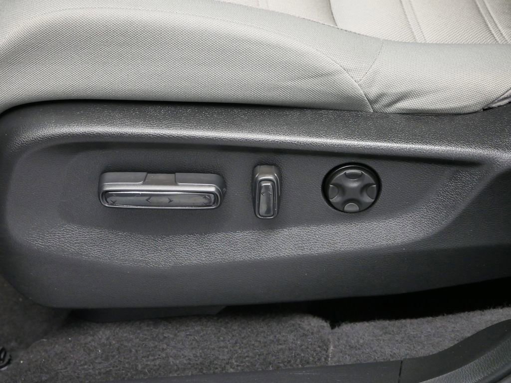 Used 2022 Honda CR-V EX image 6