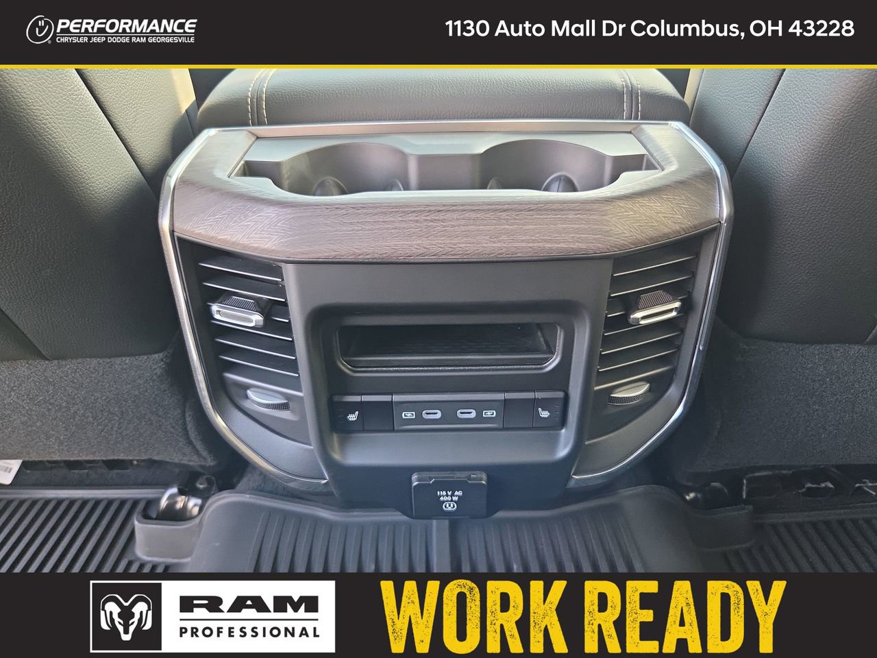 New 2026 RAM 2500 Laramie AWD/4WD image 15